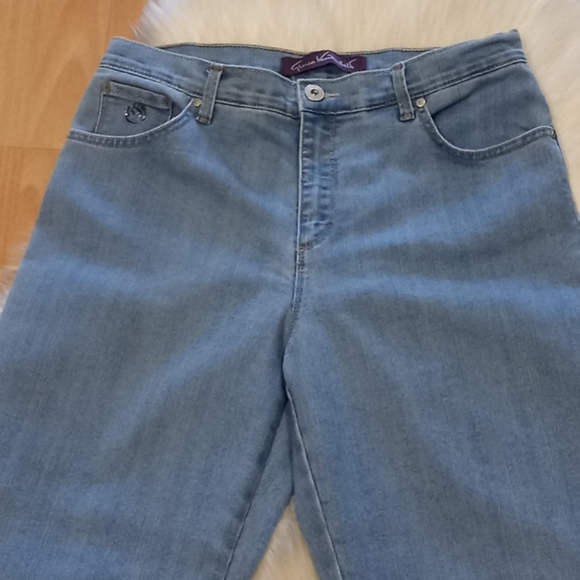 Gloria Vanderbilt Blue Bling Amanda Jeans - Picture 7 of 13